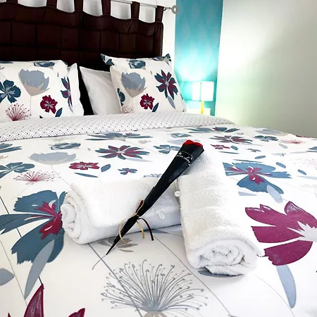 Emporium - Premium Serviced Apartment *