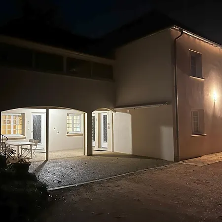 Apartment Emporium - Premium Serviced Neris-les-Bains